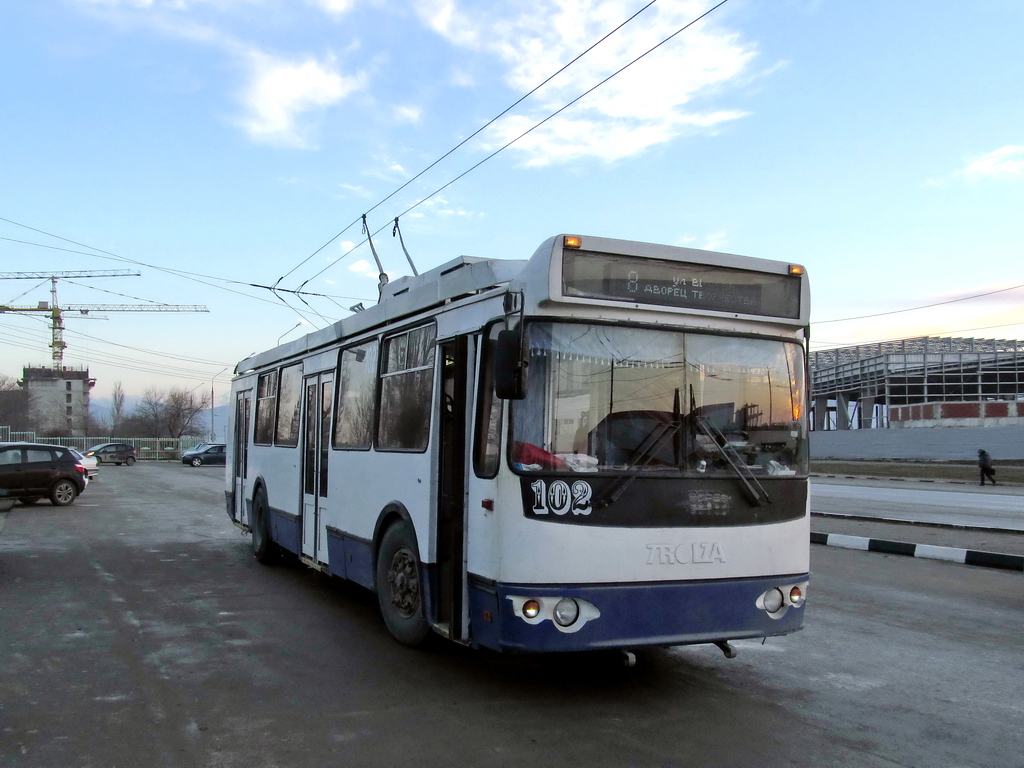 Новороссийск, ЗиУ-682Г-016.02 № 102