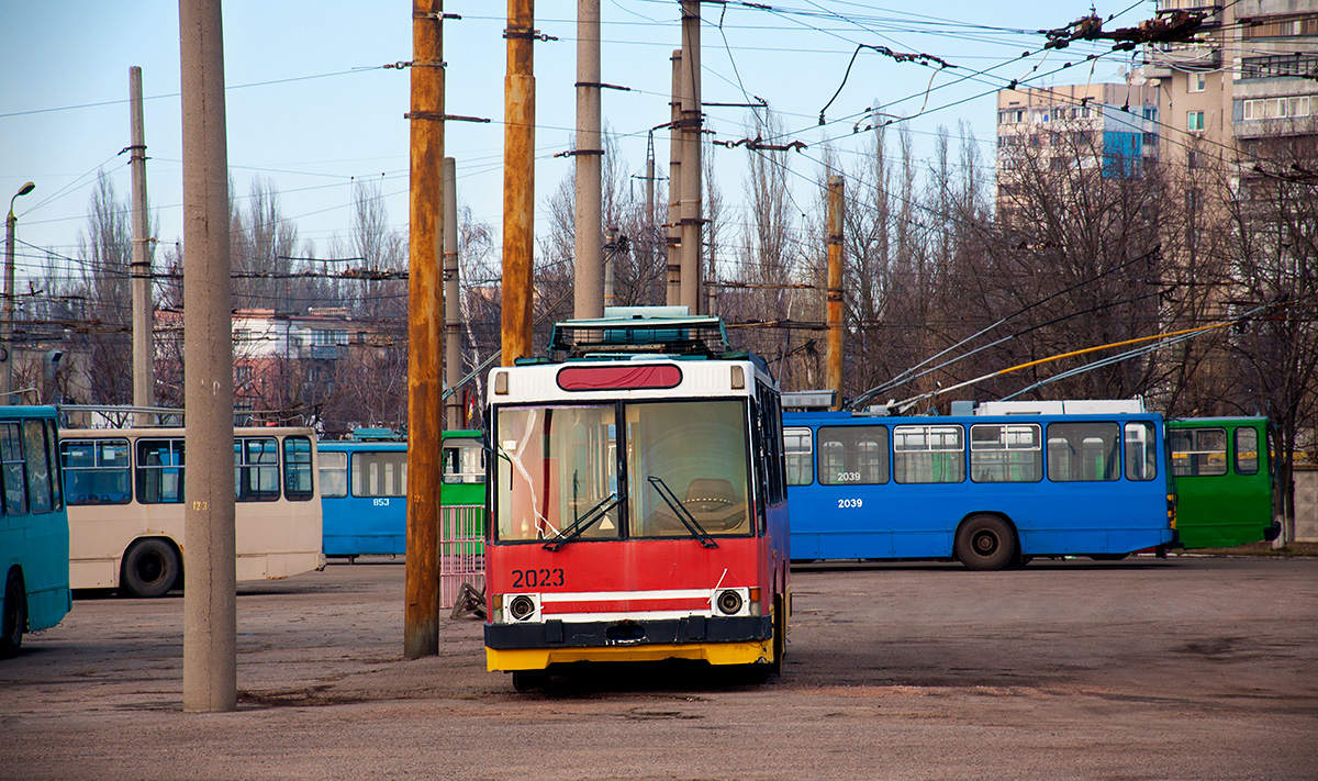 Одесса, ЮМЗ Т1Р (Т2П) № 2023