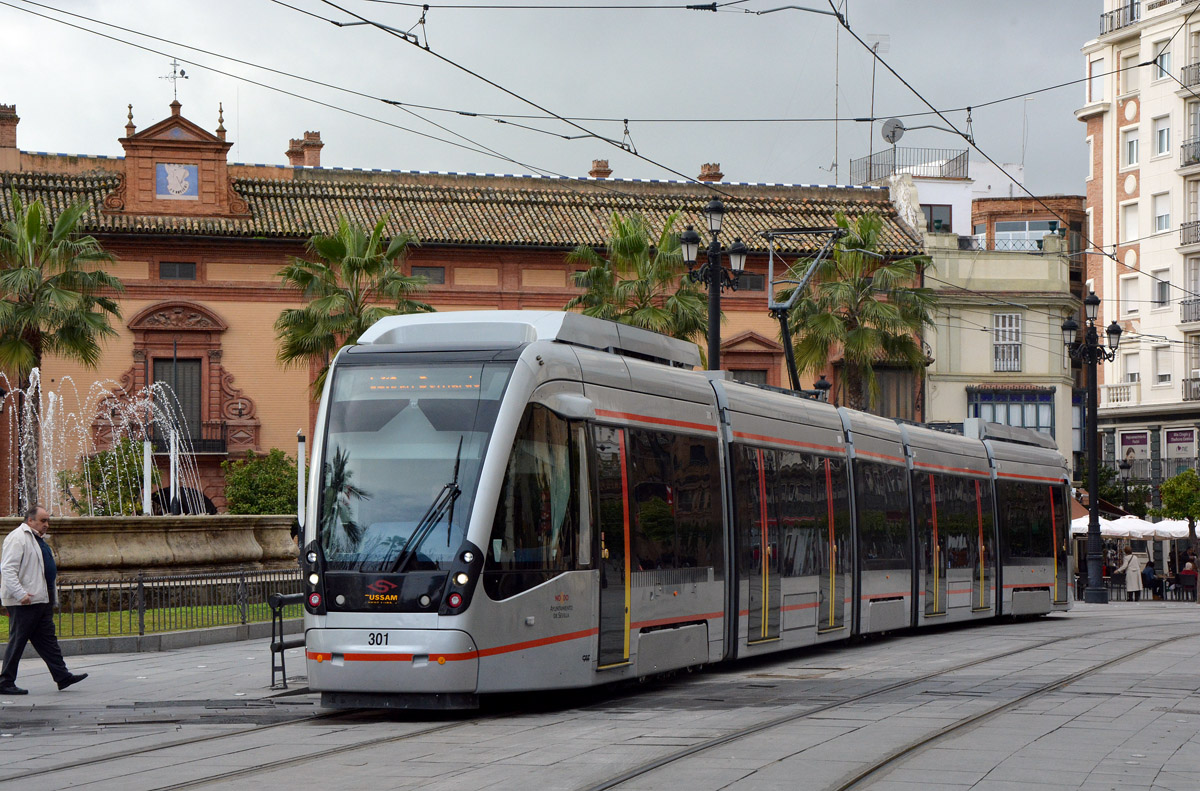 Севилья, CAF Urbos 3 № 301