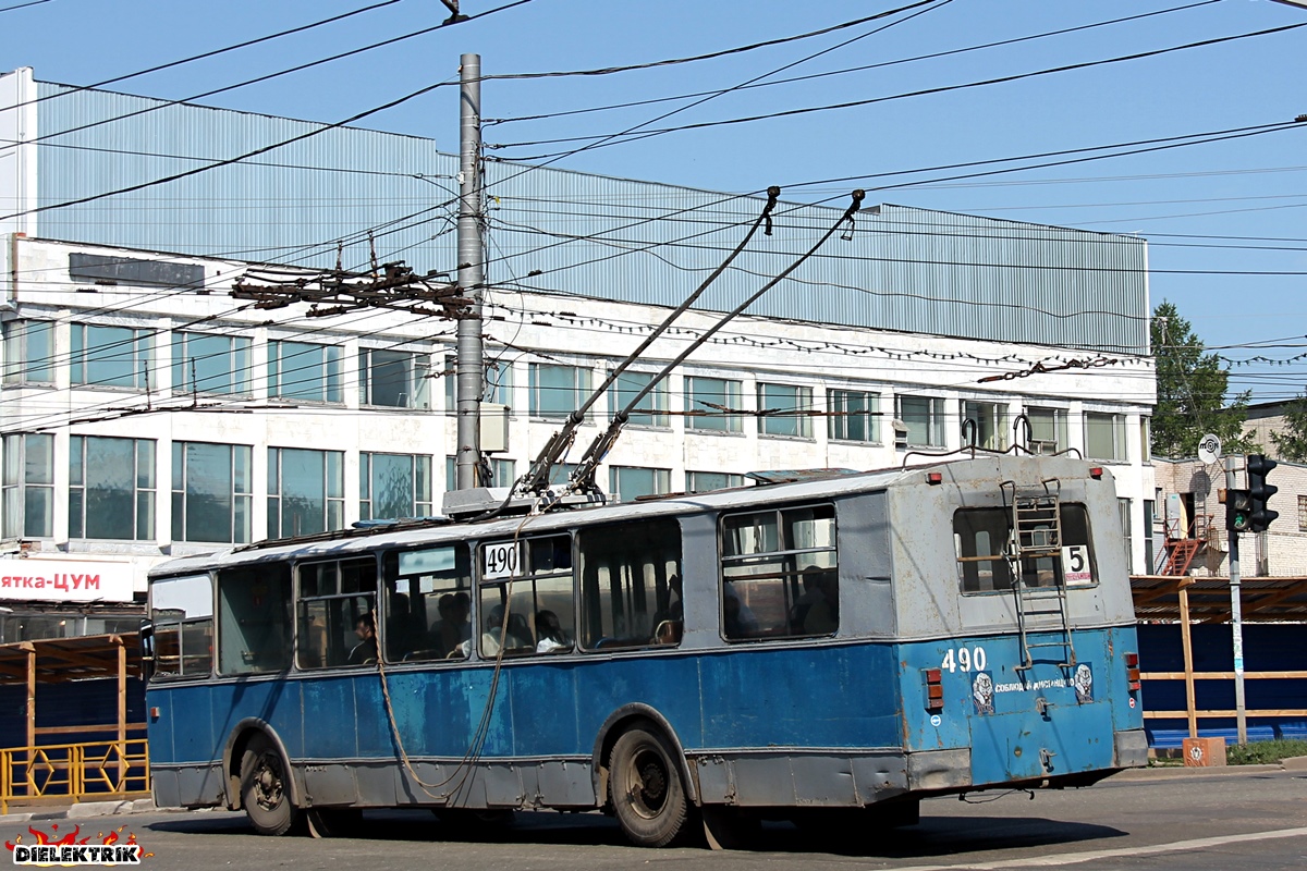 Kirov, ZiU-682G [G00] № 490