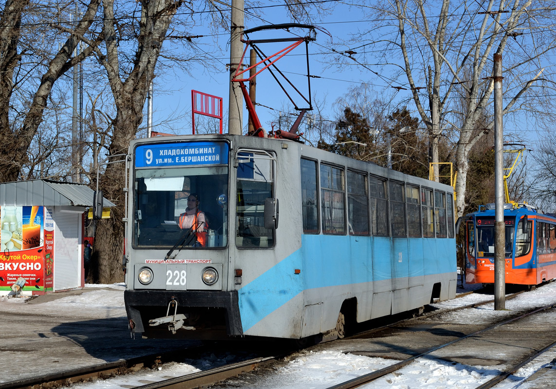 Краснодар, 71-608К № 228