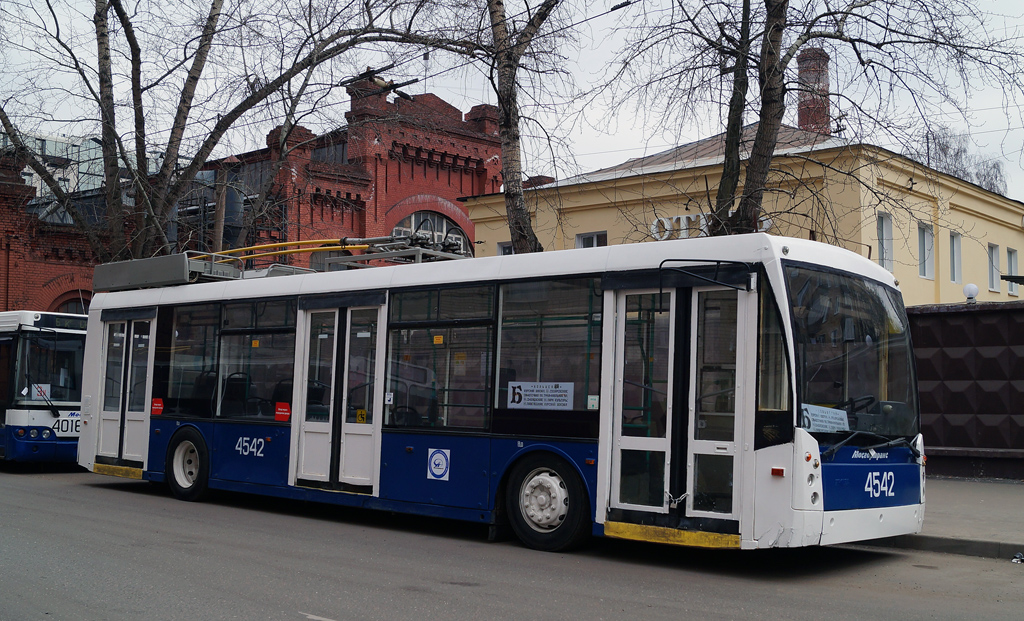 Москва, Тролза-5265.00 «Мегаполис» № 4542
