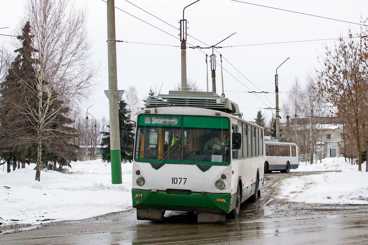 Пенза, ВЗТМ-5284 № 1077