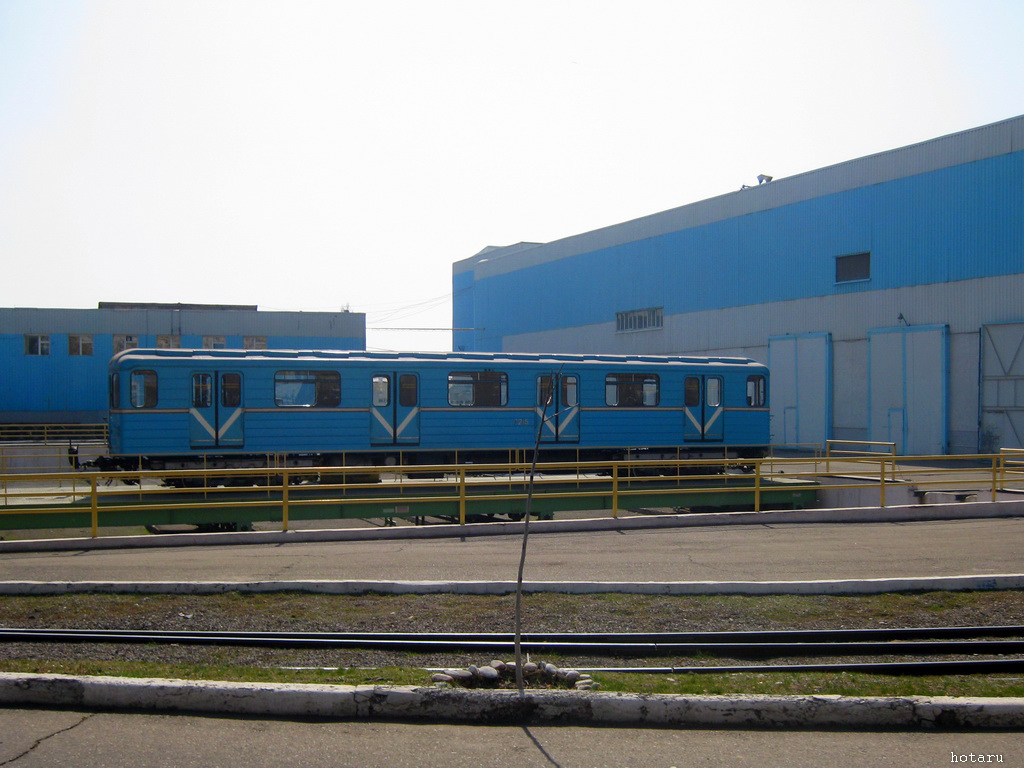Ташкент, 81-714 (ЛВЗ) № 7215