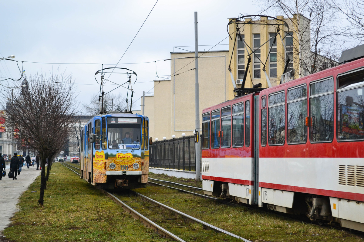 Львов, Tatra KT4SU № 1141; Львов, Tatra KT4D № 1176