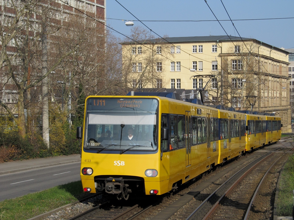 Штутгарт, Duewag DT8.S № 4122