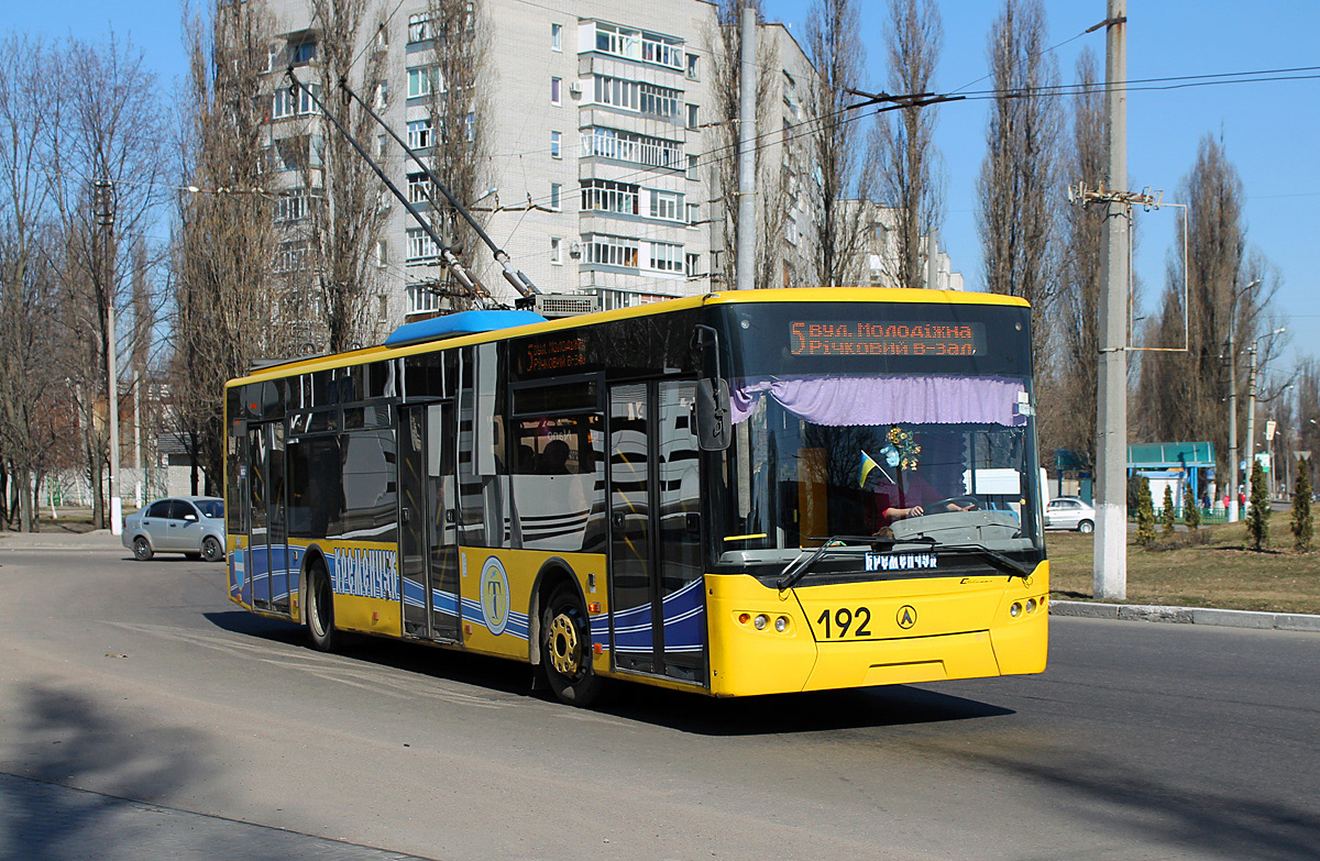 Кременчуг, ЛАЗ E183D1 № 192
