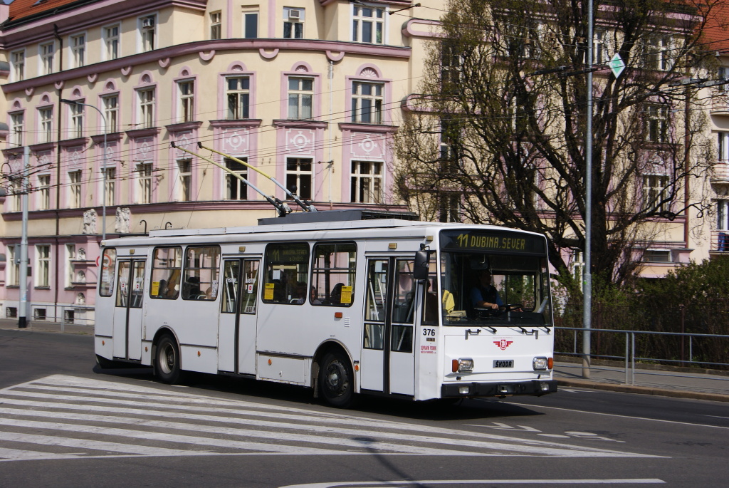 Пардубице, Škoda 14Tr13/6M № 376