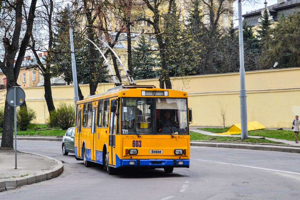 Львов, Škoda 14Tr11/6 № 603