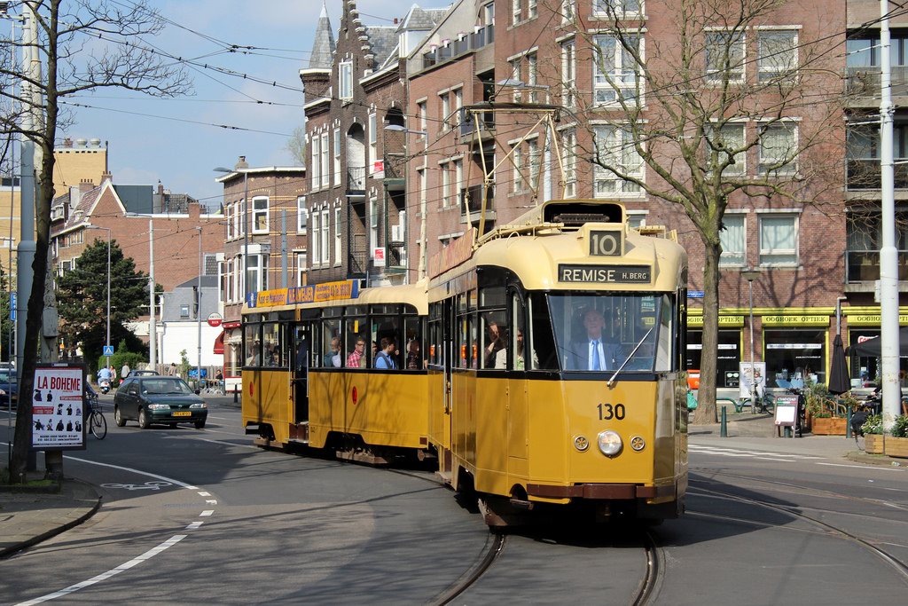 Amsterdam, Allan 4-axle motor car # 130; Rotterdam, Allan 4-axle trailer car # 1042