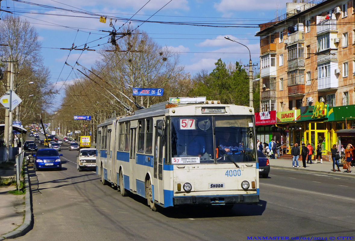 Крымский троллейбус, Škoda 15Tr02/6 № 4000