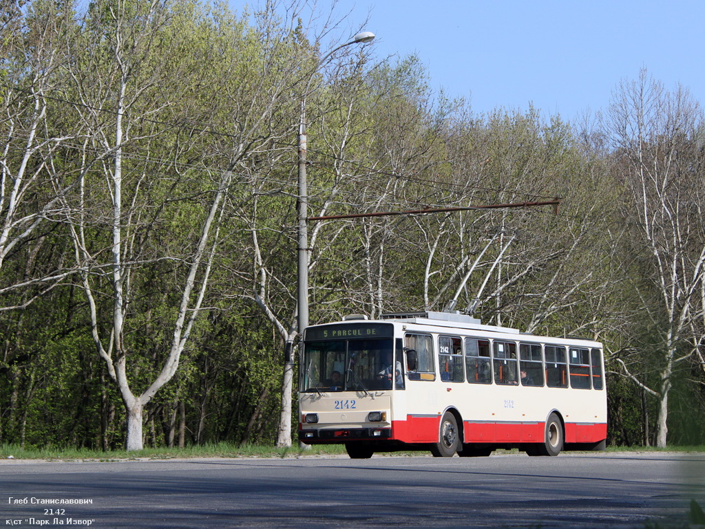 Кишинёв, Škoda 14TrDT/6M № 2142