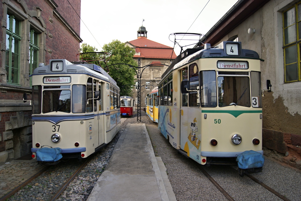 Наумбург, Gotha T57 № 37; Наумбург, Reko TZ70 № 50