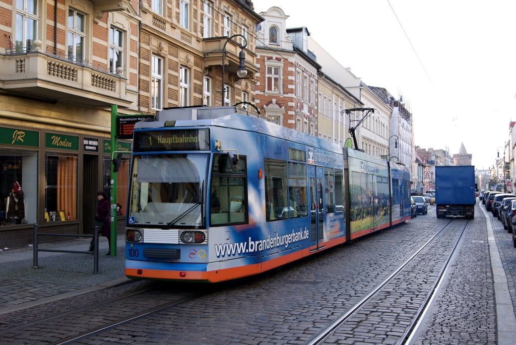Бранденбург-на-Хафеле, Duewag MGT6D № 100