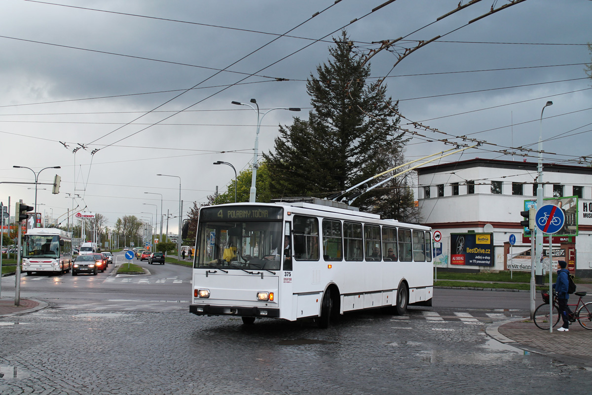 Pardubice, Škoda 14Tr13/6M # 375