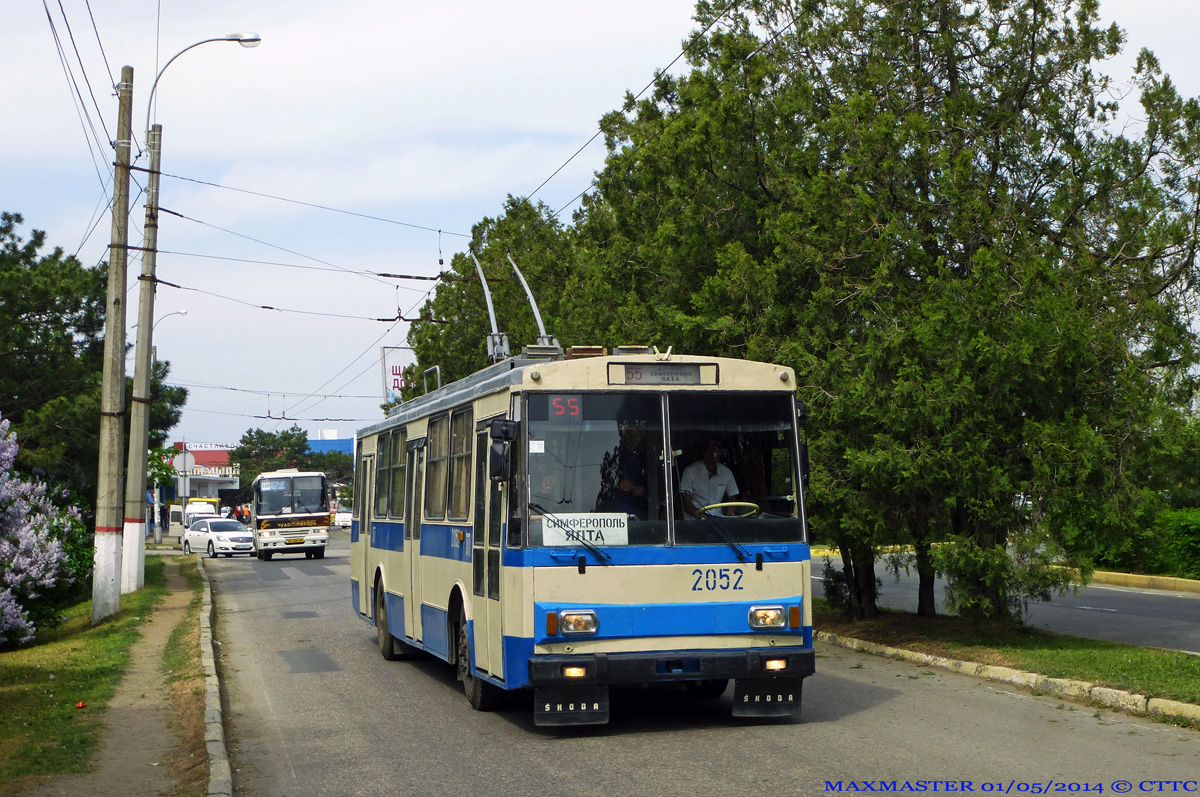 Krimski trolejbus, Škoda 14Tr02/6 č. 2052