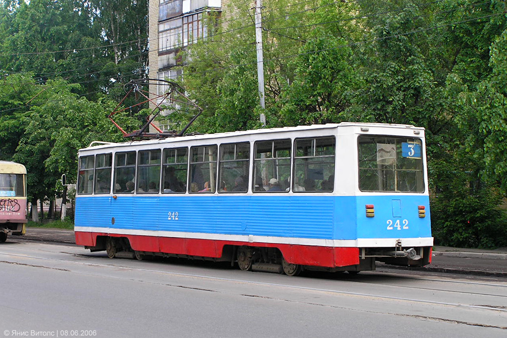 Тверь, 71-605А № 242; Тверь — ДТП и происшествия