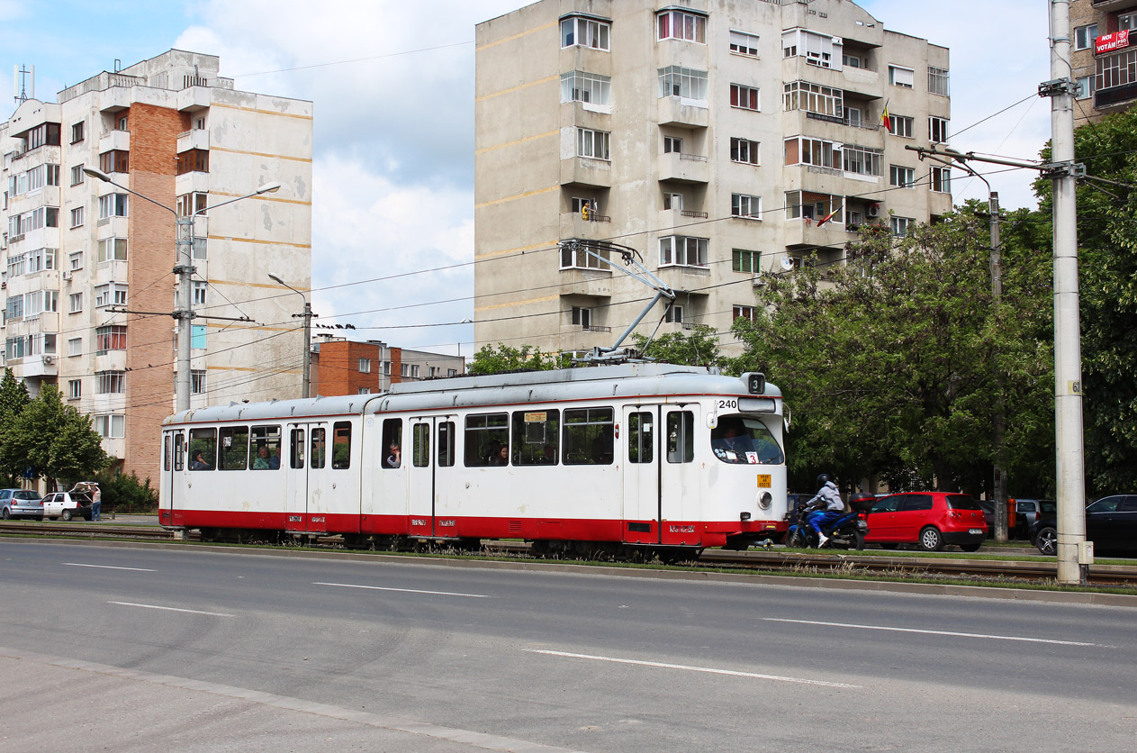 Арад, Duewag GT6 № 240