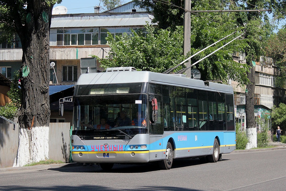 Алматы, YoungMan JNP6120GDZ (Neoplan Kazakhstan) № 04