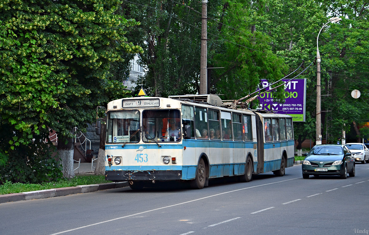 Херсон, ЗиУ-683В01 № 453
