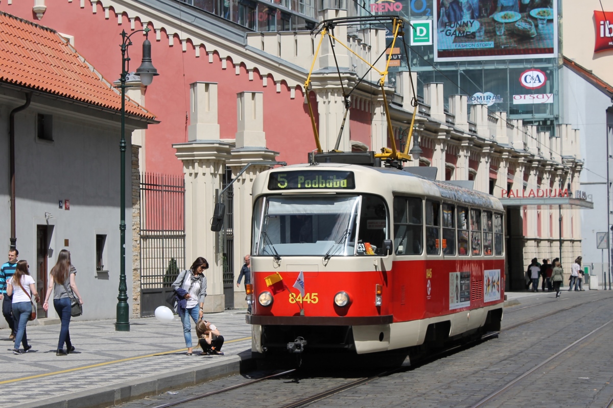 Прага, Tatra T3R.P № 8445