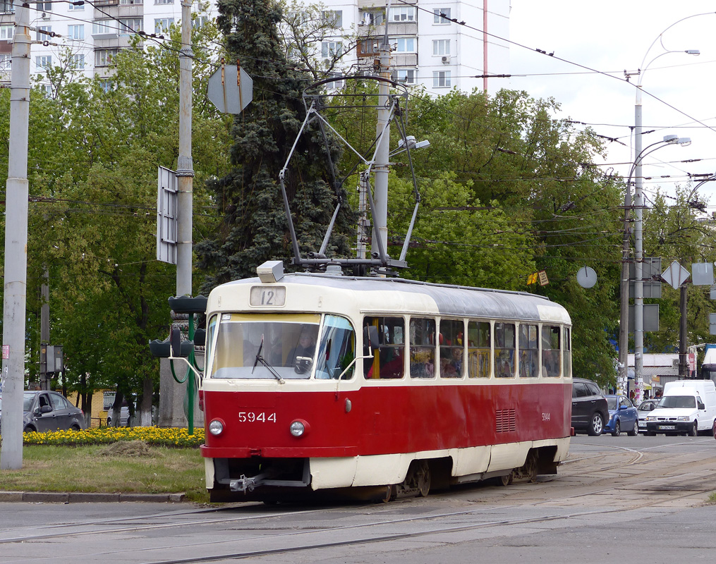 Киев, Tatra T3SU № 5944