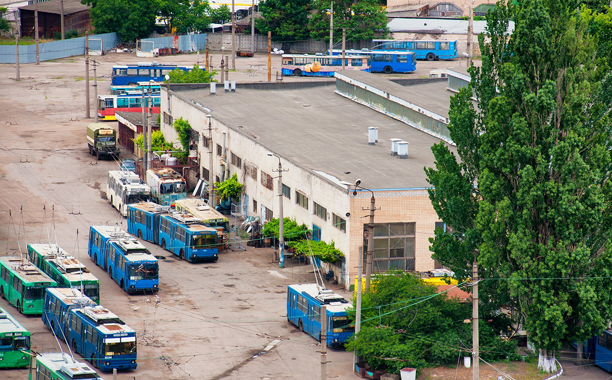 Одесса, ЗиУ-682Г [Г00] № 2007; Одесса, ЮМЗ Т1 № 2034; Одесса, ЮМЗ Т1 № 2027; Одесса, ЮМЗ Т1 № 2021; Одесса, ЮМЗ Т1Р (Т2П) № 2031; Одесса — Троллейбусное депо № 2