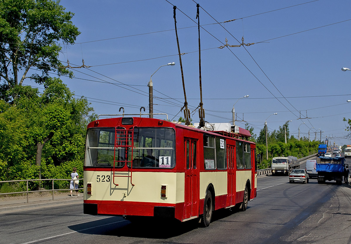 Киров, ЗиУ-682 КР Иваново № 523