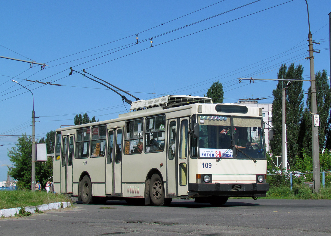 Белая Церковь, ЮМЗ Т2 № 109