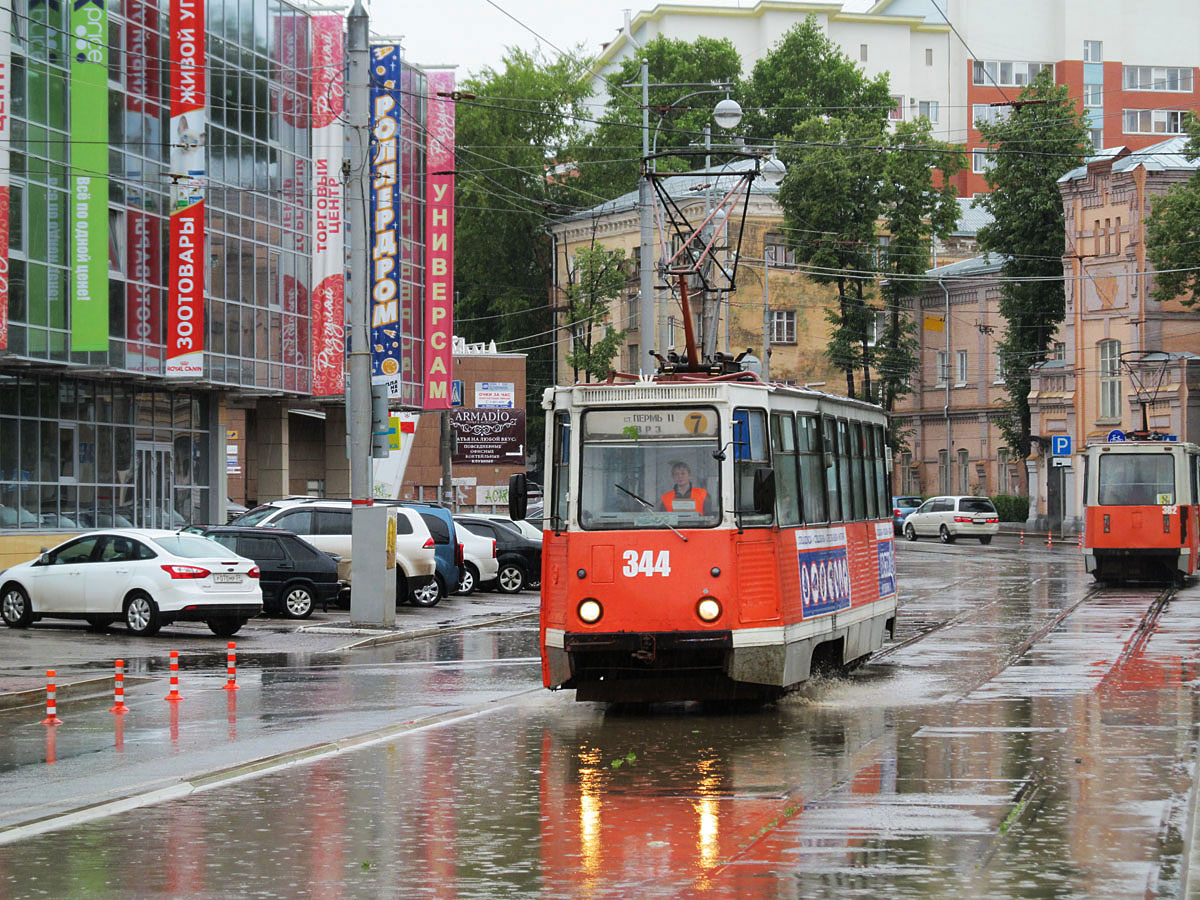 Пермь, 71-605 (КТМ-5М3) № 344; Пермь, 71-605 (КТМ-5М3) № 382