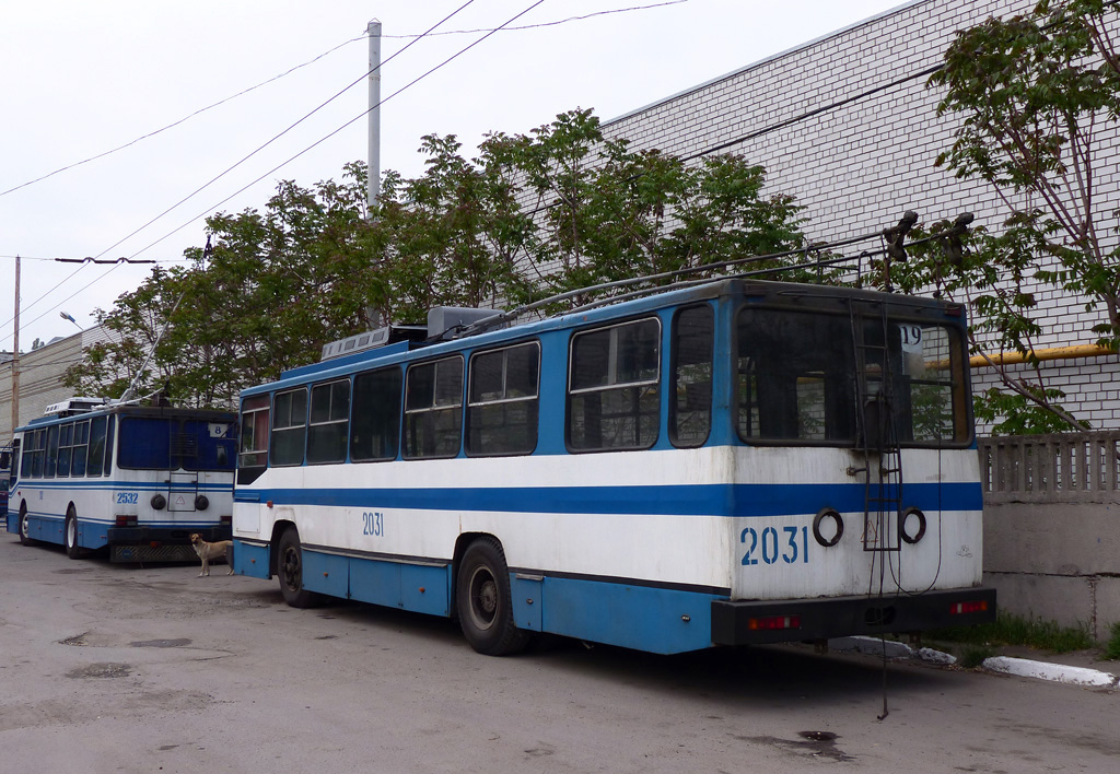 Днепр, ЮМЗ Т1Р (Т2П) № 2031
