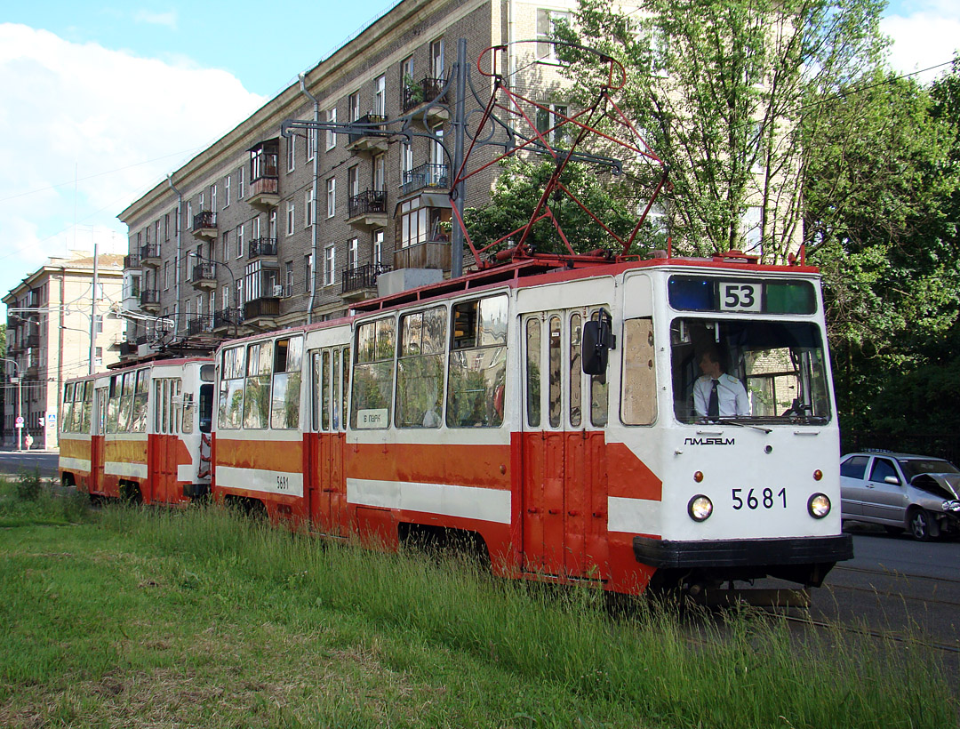 Sankt Petersburg, LM-68M Nr. 5681; Sankt Petersburg — Charter ride with LM-68M 5681+5448 in Strelna and Kupchino 21.06.2014
