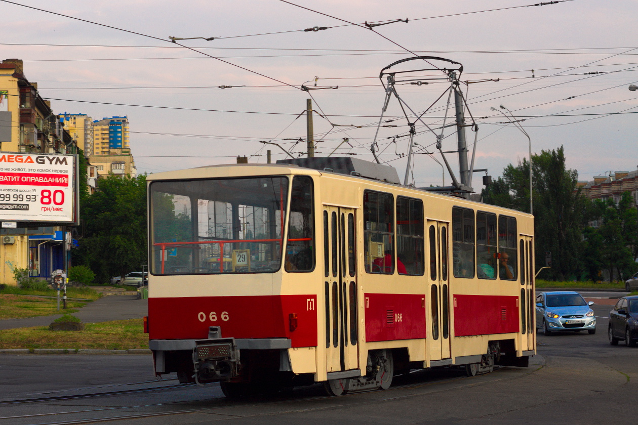 Киев, Tatra T6B5SU № 066
