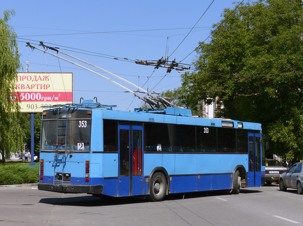 Черновцы, Den Oudsten B88 № 353