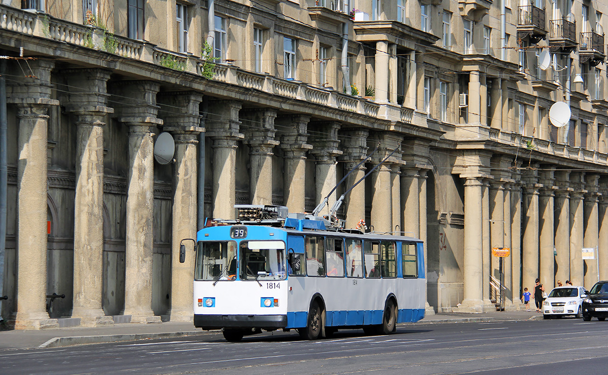 Санкт-Петербург, ЗиУ-682В [В00] № 1814