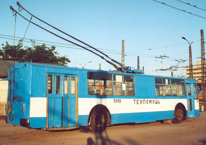Санкт-Петербург, ЗиУ-682В-012 [В0А] № 5190