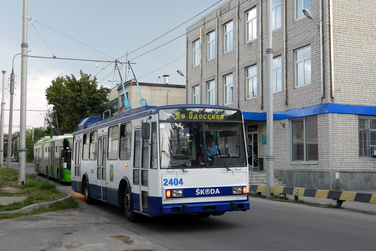 Харьков, Škoda 14Tr18/6M № 2404