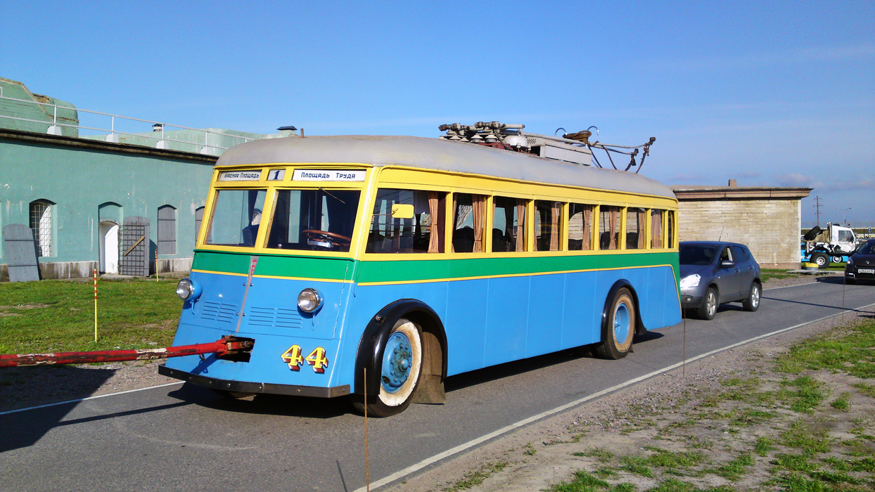 Санкт-Петербург, ЯТБ-1 № 44
