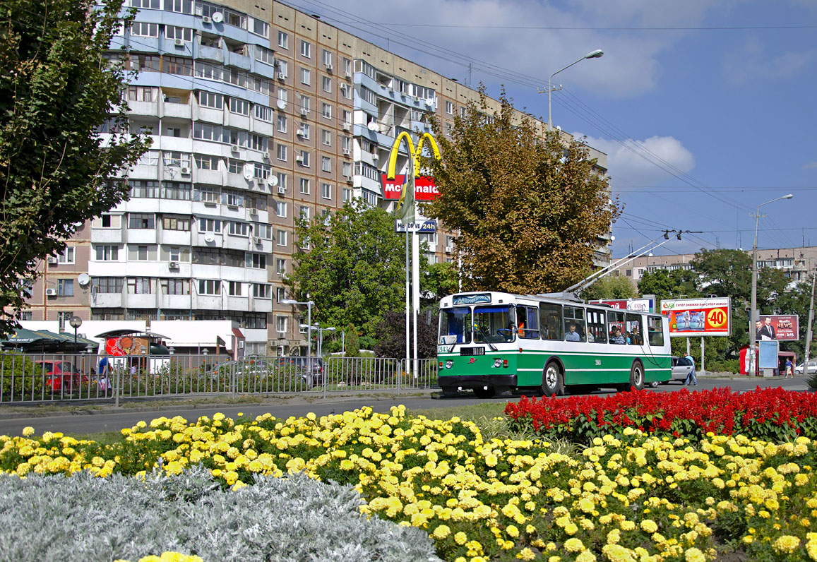 Днепр, ЗиУ-682Г-016 (018) № 2143