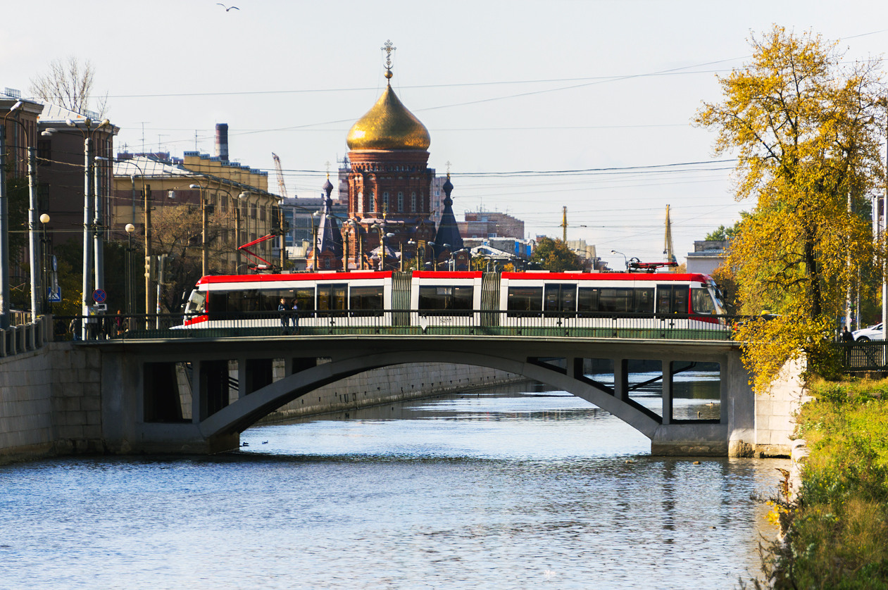 Санкт-Петербург, БКМ 84300М № 5211