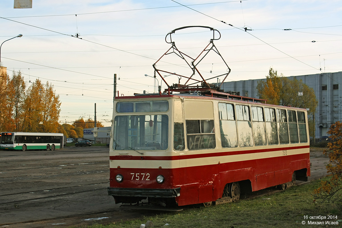 Санкт-Петербург, ЛМ-68М № 7572