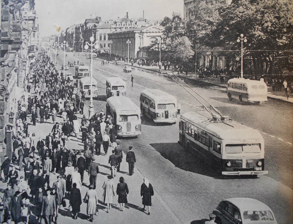 Санкт-Петербург, МТБ-82М № 214; Санкт-Петербург — Исторические фотографии троллейбусов