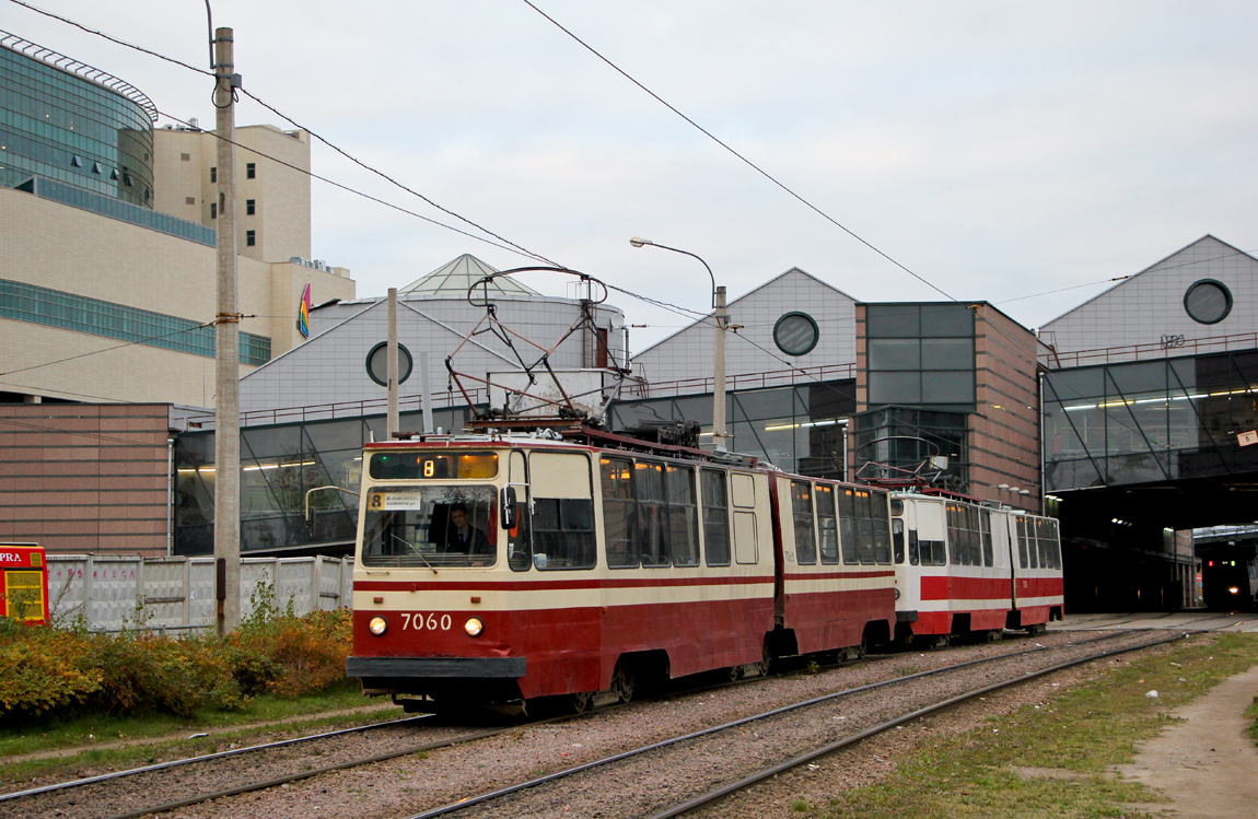 Saint-Petersburg, LVS-86K # 7060