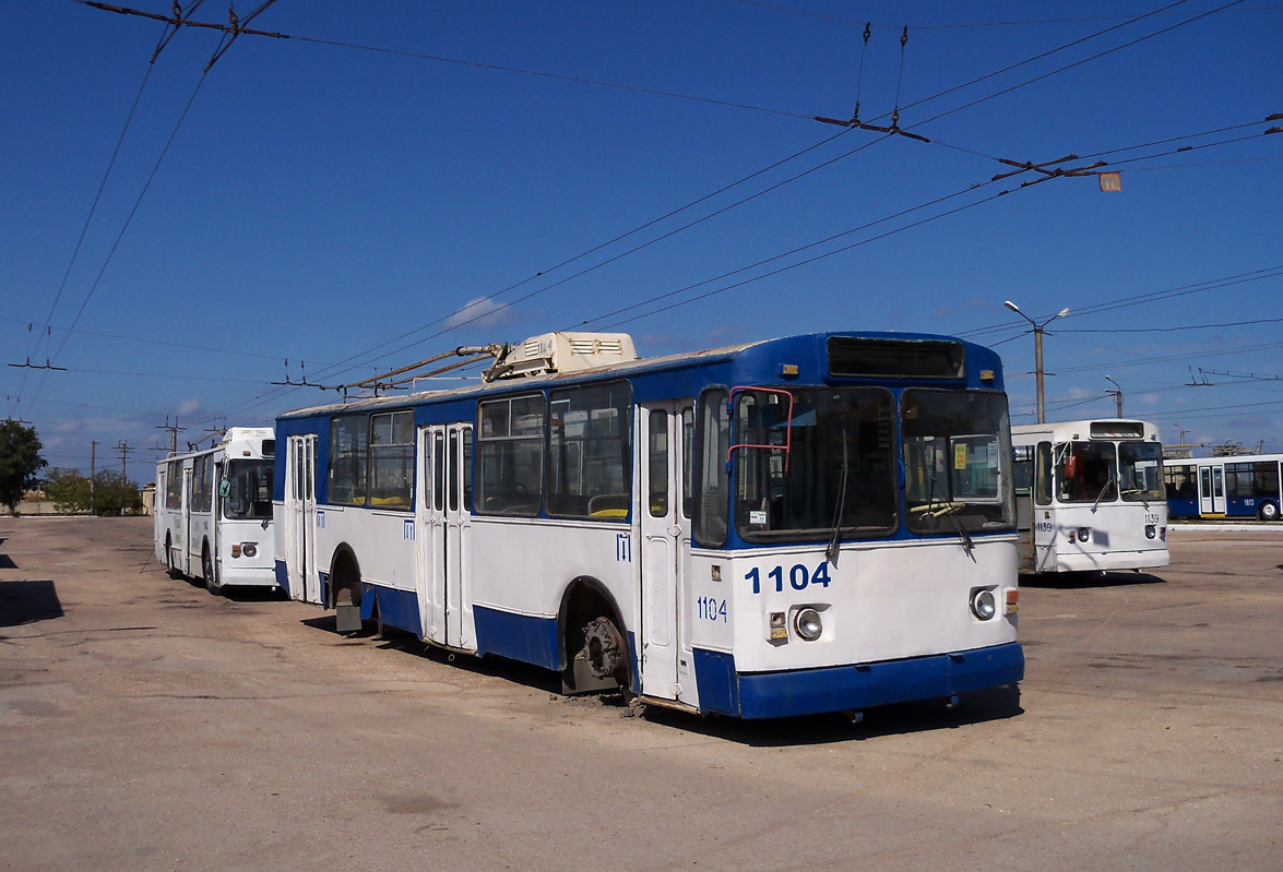 Севастополь, ЗиУ-682В [В00] № 1104