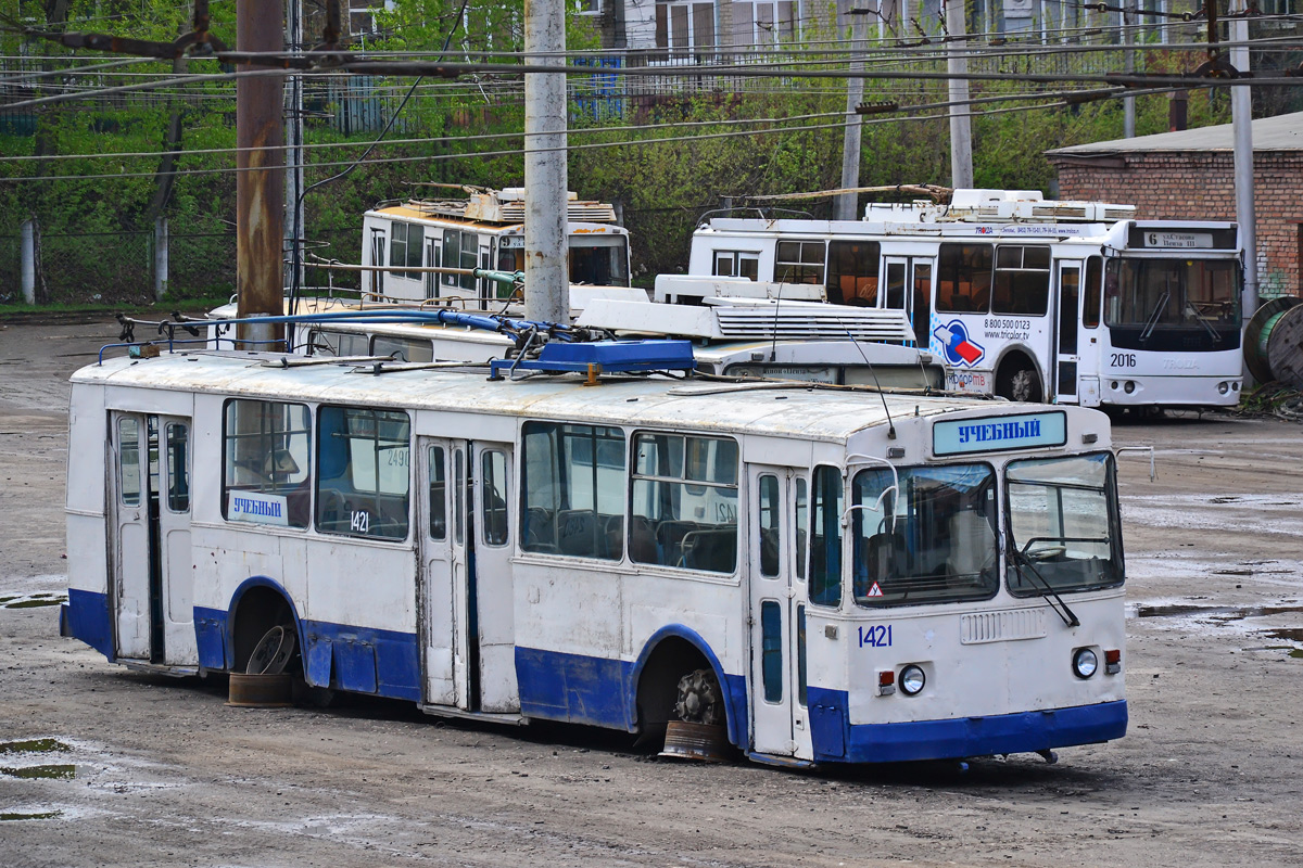 Пенза, ЗиУ-682Г [Г00] № 1421
