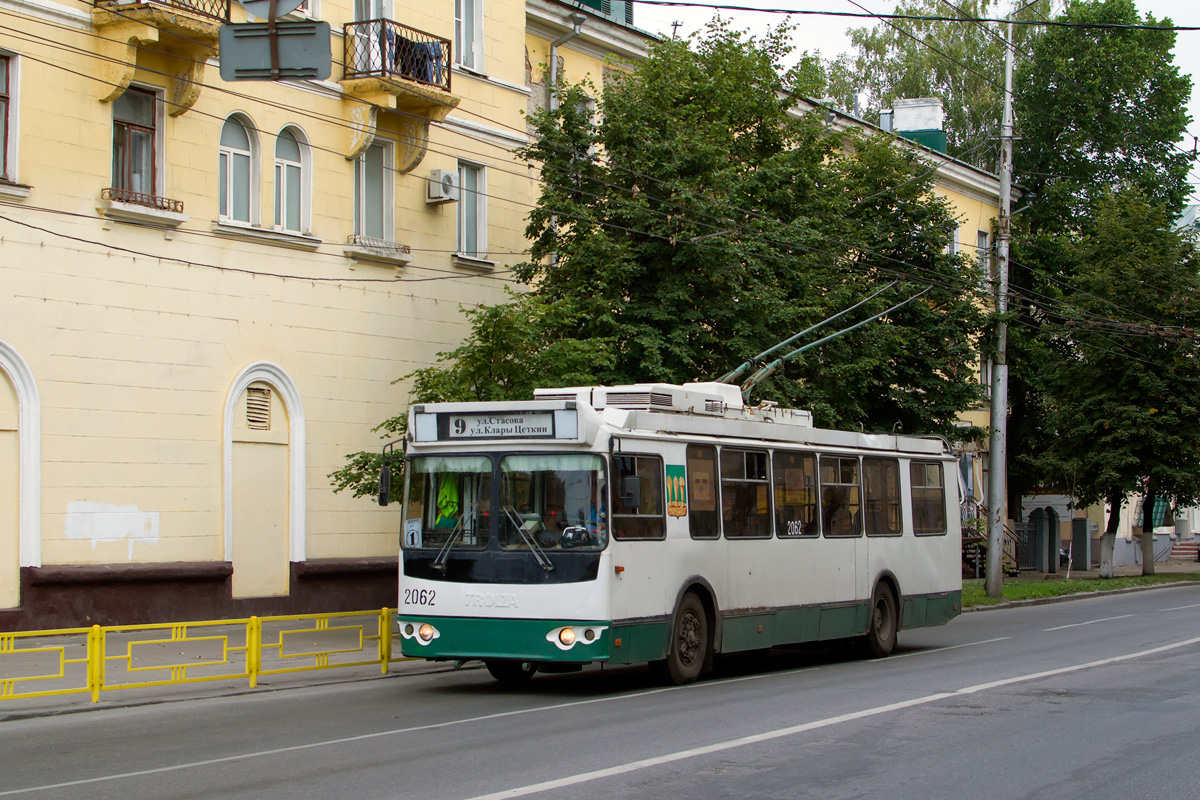Пенза, ЗиУ-682Г-016.02 № 2062