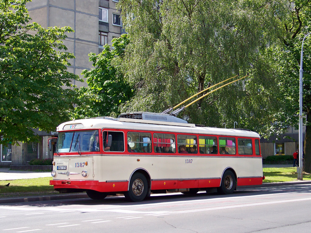 Вильнюс, Škoda 9TrH29 № 1387