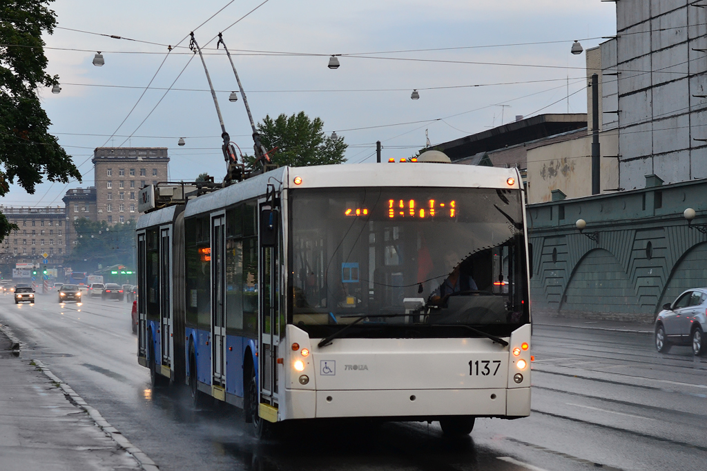 Szentpétervár, Trolza-6206.01 “Megapolis” — 1137