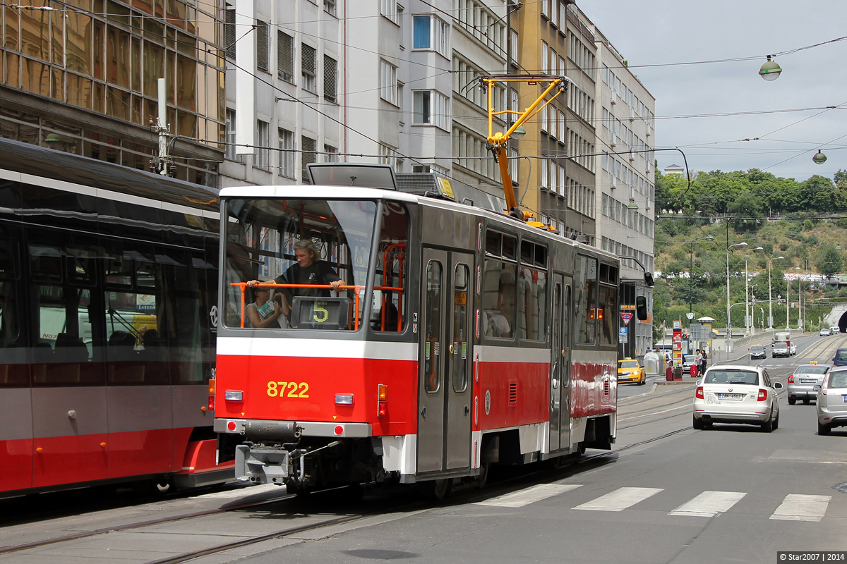 Praha, Tatra T6A5 № 8722
