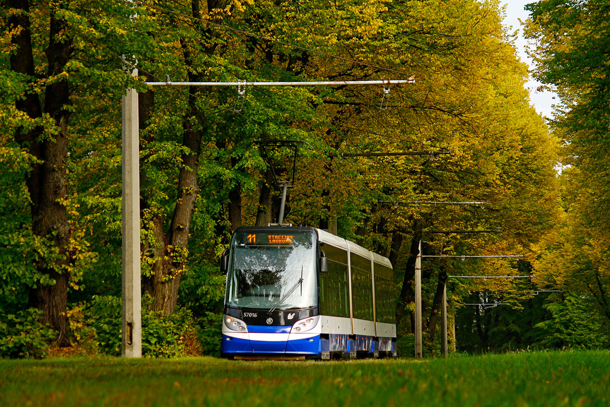 里加, Škoda 15T ForCity Alfa Riga # 57016